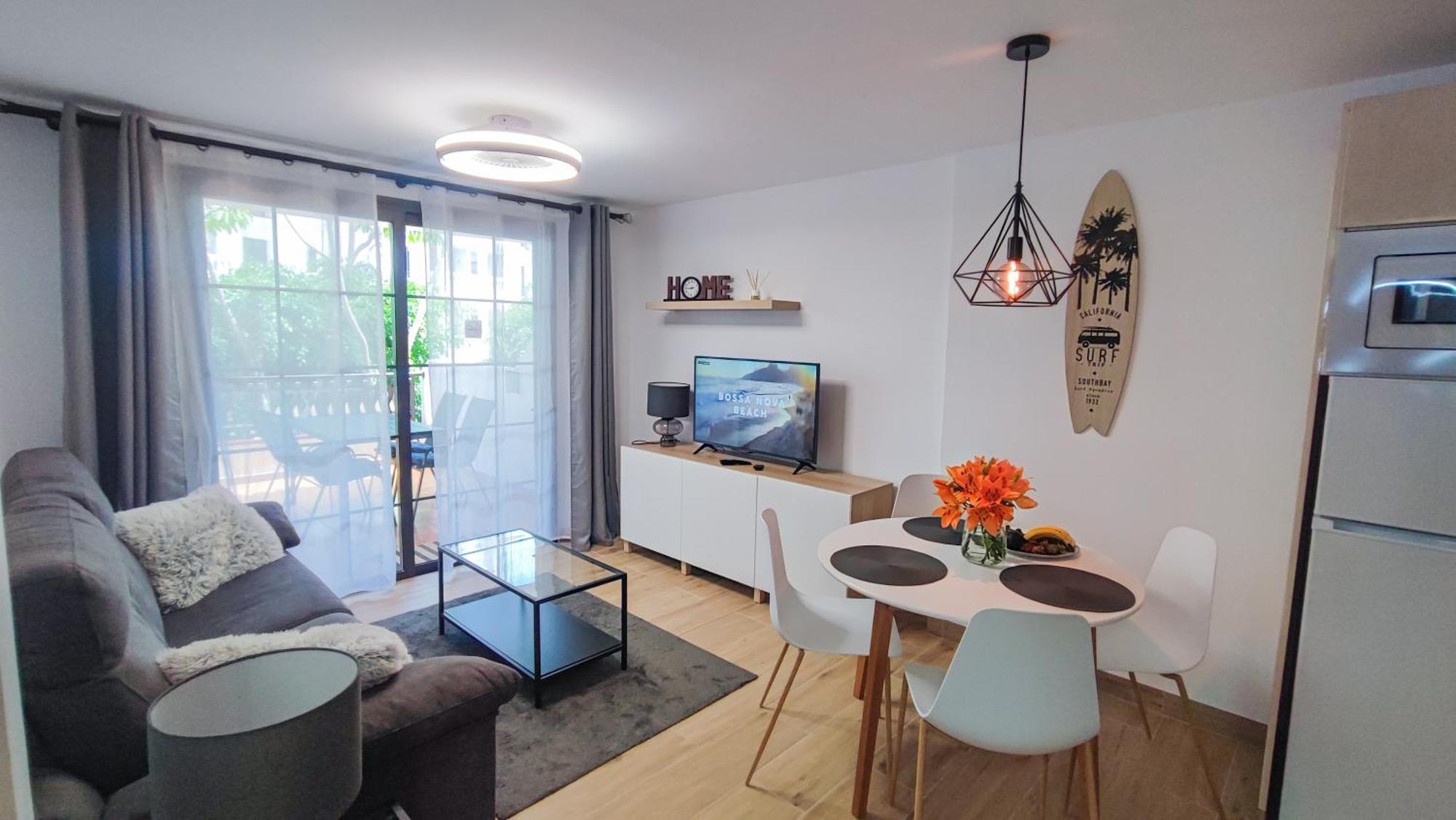 Diamantes - Relaxing Tenerife Getaway - Heated Pool - Los Cristianos Los Cristianos  Extérieur photo