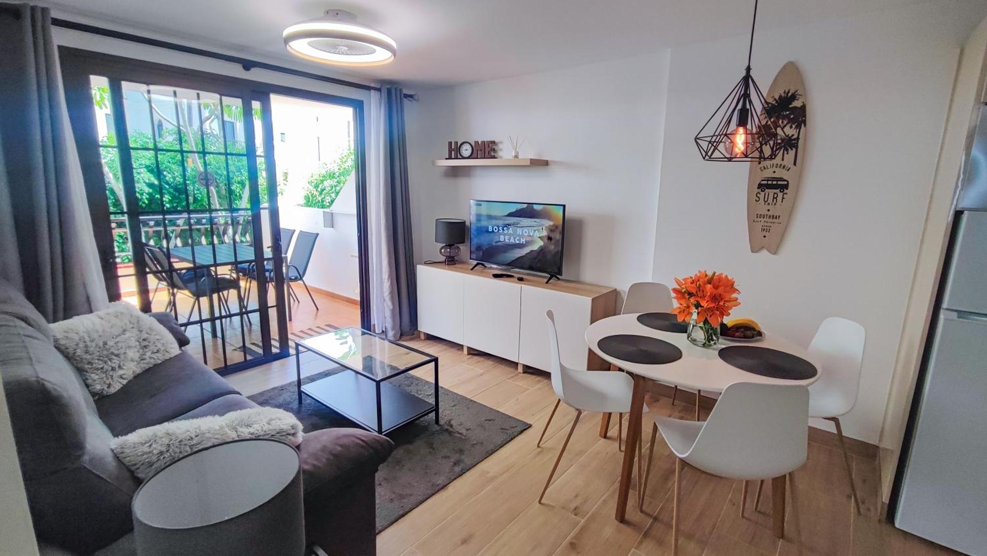 Diamantes - Relaxing Tenerife Getaway - Heated Pool - Los Cristianos Los Cristianos  Extérieur photo